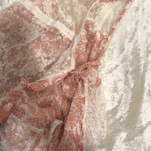 Tank top blouse - Picture 2 of 2